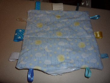 Crinkle Blanket 3.jpg