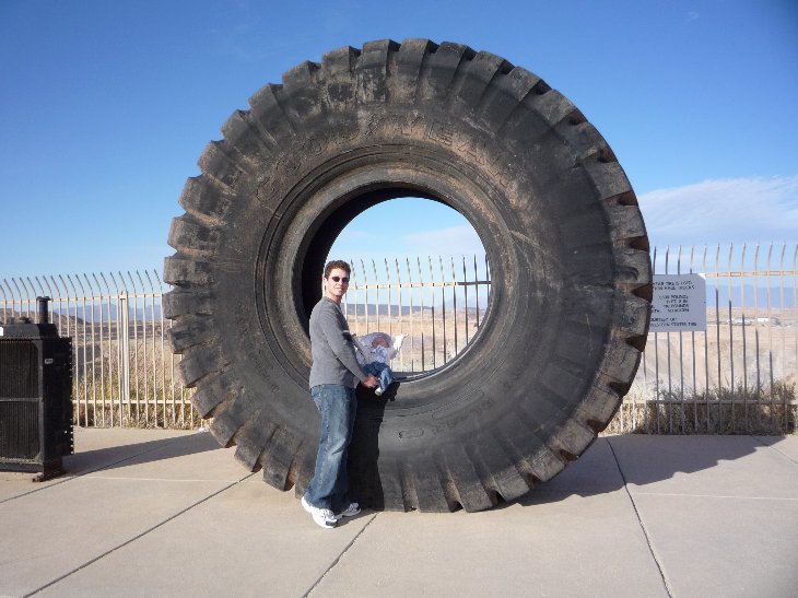 Gabe, Alex, & Tire.JPG